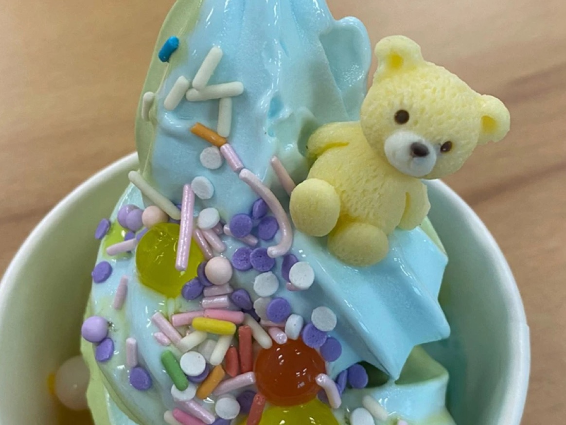 軟雪糕攤位製作熊仔造型雪糕